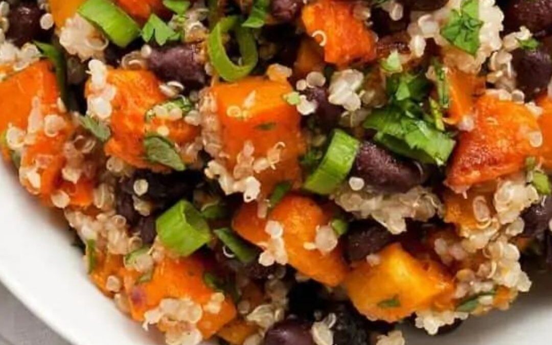 Calabaza Butternut Frijoles Negros Quinoa